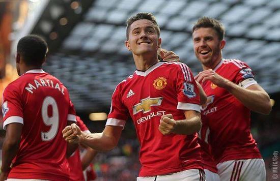 他能胜任多 他能胜任多